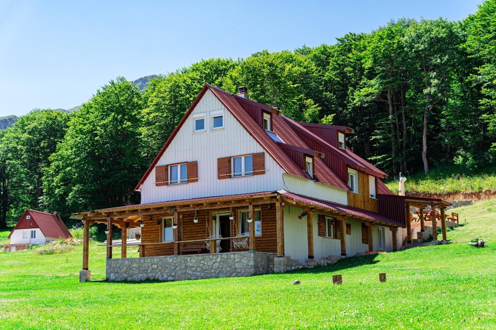Apartments Center Of The World Zabljak  Exterior photo